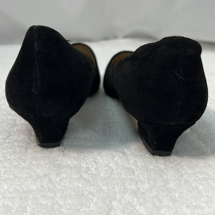 Black suede pump with low spool heel size 7