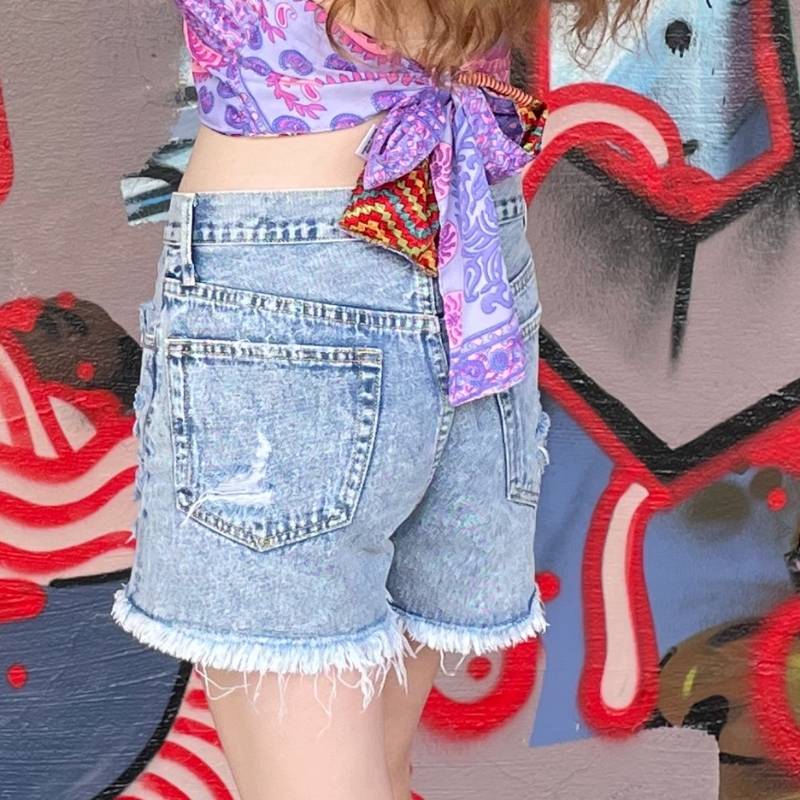 women's denim cutoff shorts button fly frayed hem back pockets